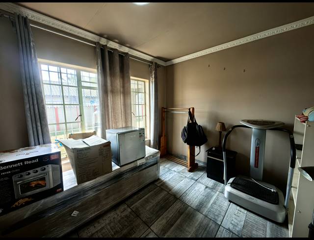 3 BEDROOM FREEHOLD FOR SALE IN VERWOERDPARK